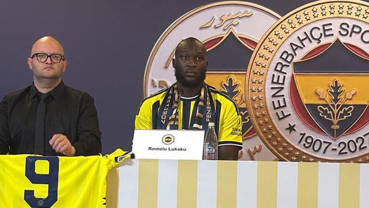 Fenerbahçe'de yeni transfer Romelu Lukaku için imza töreni!