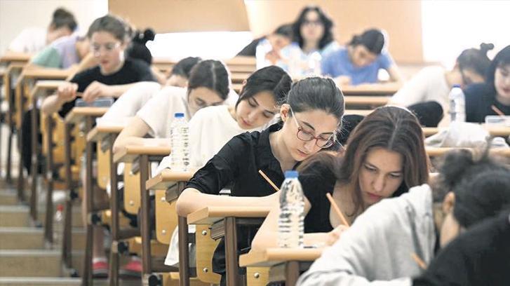 Devlet üniversitelerinde sadece 2 bin 292 kontenjan boş kaldı! Tercih rekoru