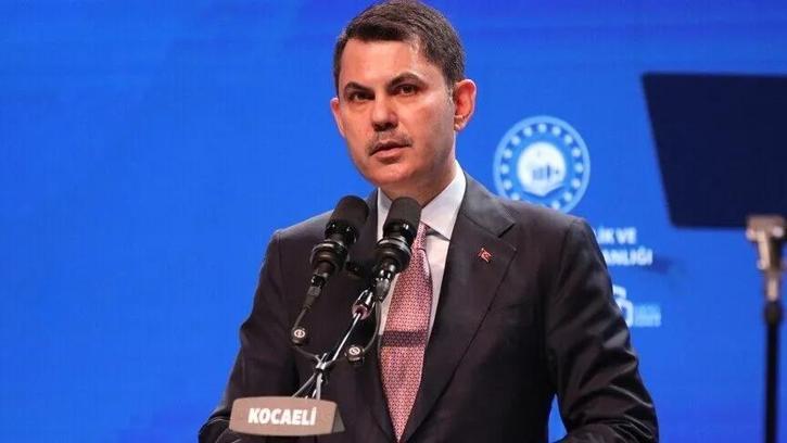 Bakan Kurum'dan Zeytinburnu'ndaki "Yarısı Bizden" kampanyasına ilişkin paylaşım