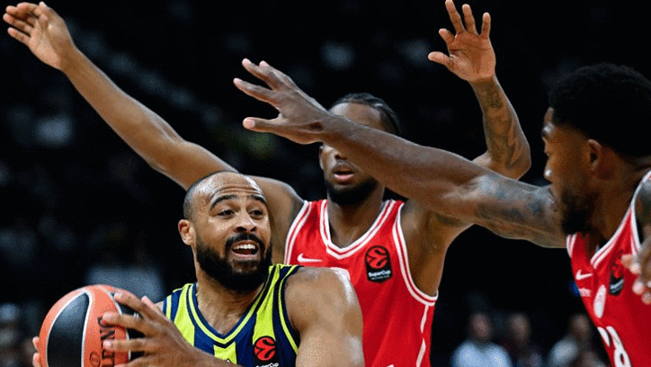 Fenerbahçe sonunu getiremedi! Olympiacos adını finale yazdırdı