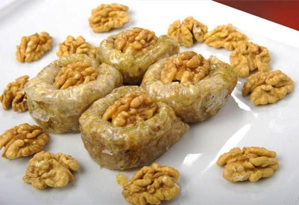 Cevizli hamur tatlısı tarifi