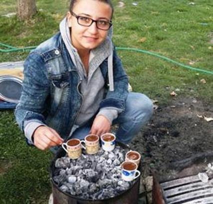Köz üzerinde dibek kahvesi
