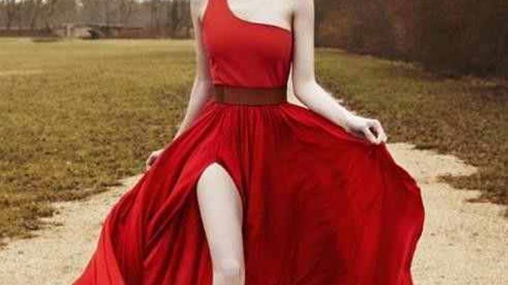 Rüyada Kırmızı Elbise Giymek Ne Demek? Düğünde Uzun Kırmızı Elbise