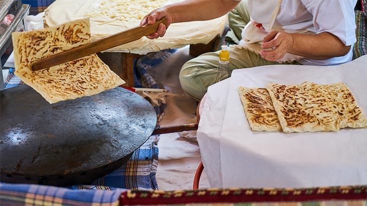 Rüyada Yufka Ekmek Görmek Ne Demek? Kuru Yufka Yapmak, Yemek, Pişirmek Ne Anlama Gelir?