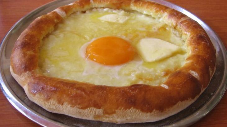 Trabzon Yağlı Pide tarifi ve malzemeleri! Trabzon Yağlı Pide nasıl yapılır?