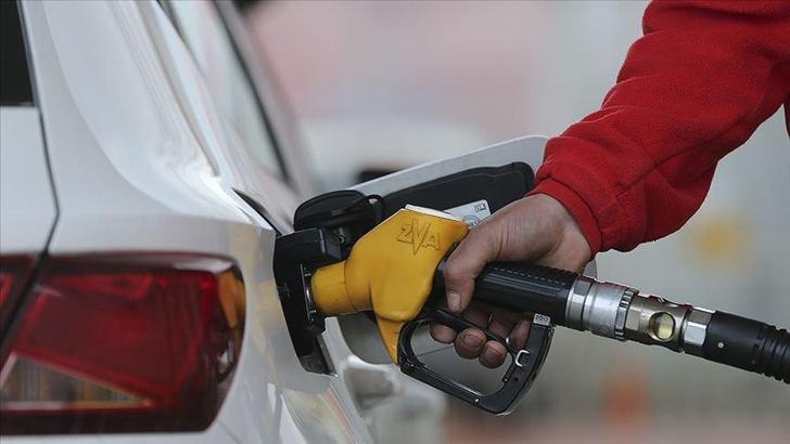 Benzine 37 kuruş zam