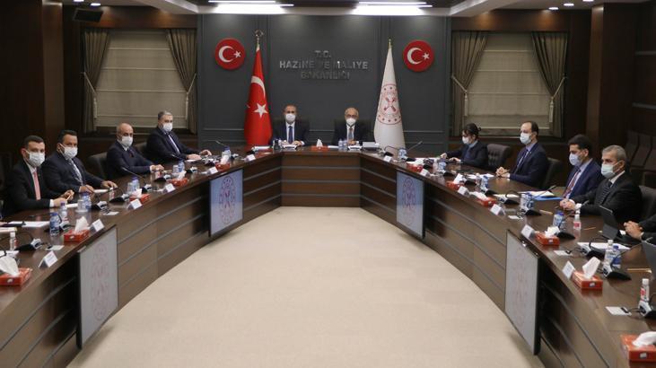 Bakan Elvan iş dünyasıyla buluştu