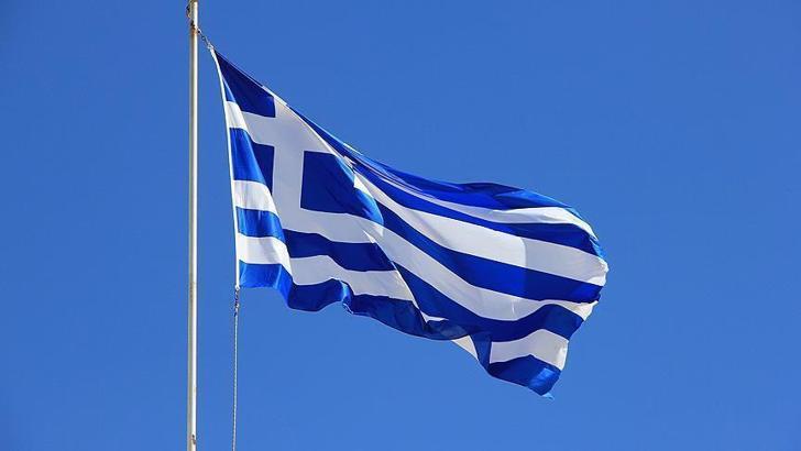 Yunanistan ekonomisi büyüdü