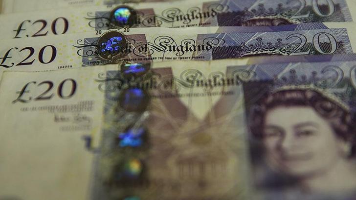 Sterlin dolar karşısında 30 ayın zirvesinde