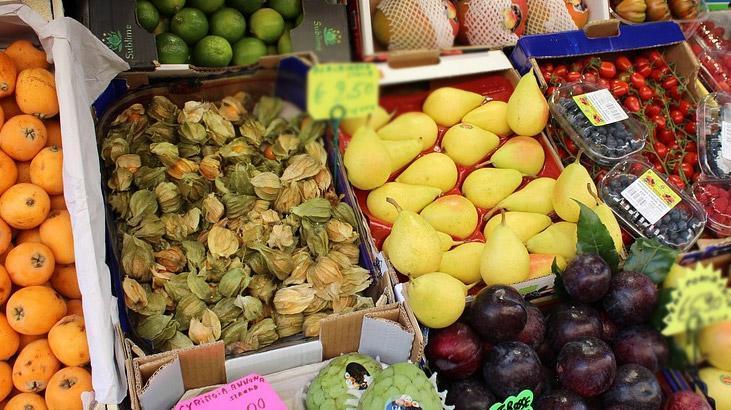 Rüyada Manav Görmek Ne Demek? Çeşitli Meyvelerin Bulunduğu Manav Görmek