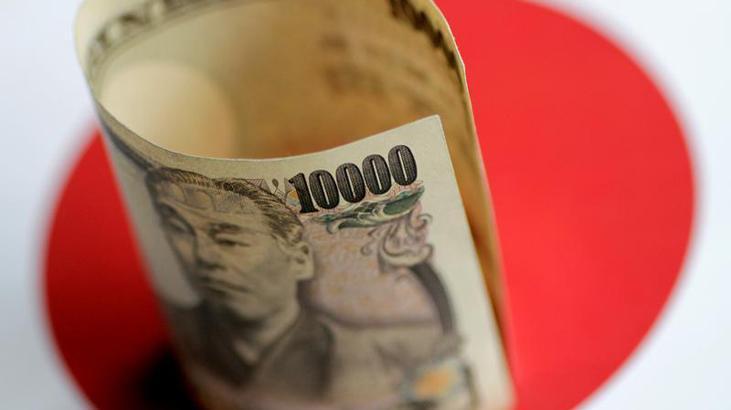 Japonya'da reel ücretler geriledi