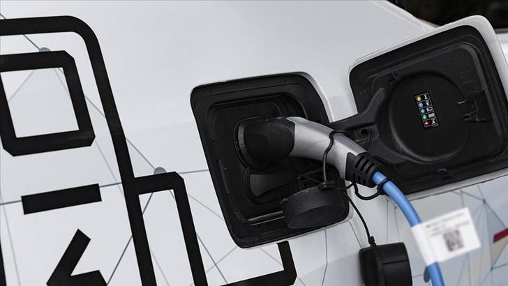 Elektrik motorlu otomobillerde ÖTV artırıldı