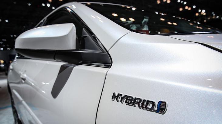 Elektrikli ve hibrit otomobillerin satışı artıyor