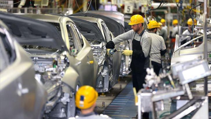 Otomotiv sanayisinin üretimi azaldı