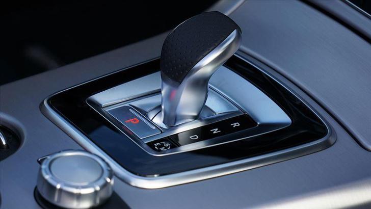 Satılan her 10 otomobilden 7'si otomatik vites