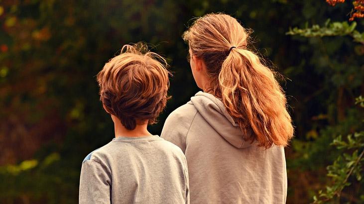 Rüyada Ölen Kardeşini Görmek Nedir? Ölmüş Kardeşinle Konuştuğunu Görmek