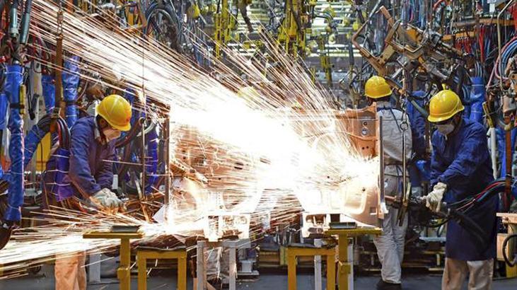 Euro Bölgesi'nde sanayi üretimi geriledi