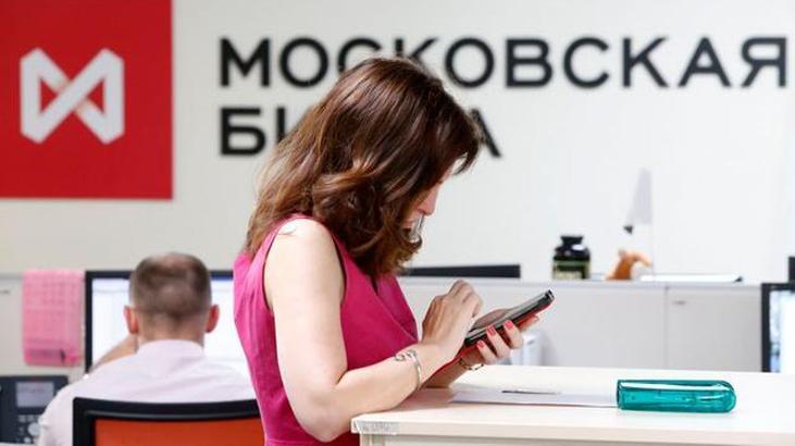 Moskova Borsası'nın saati değişiyor
