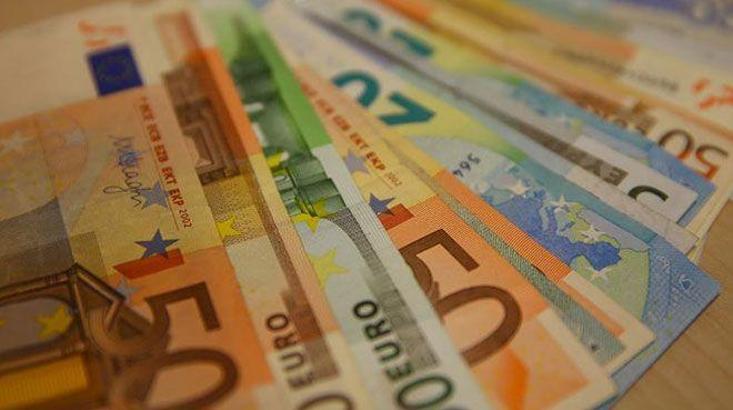 AB'den yatırım bankalarına kartel cezası