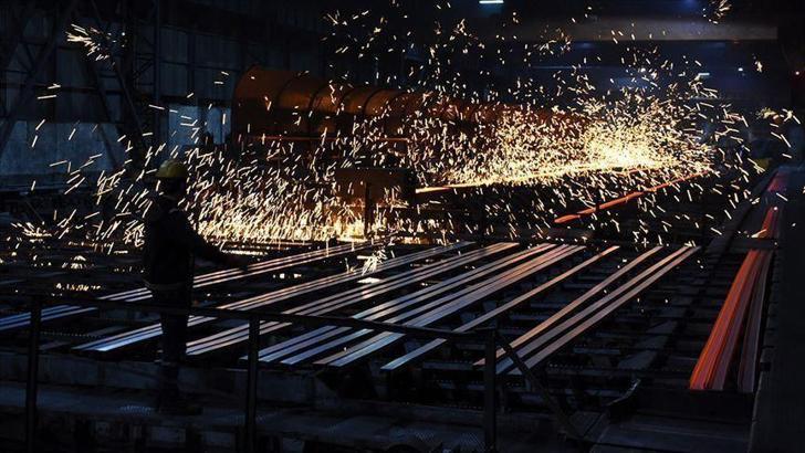 Euro Bölgesi'nde imalat PMI arttı