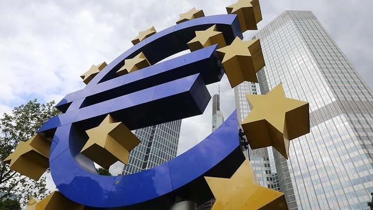 Euro Bölgesi'nde yıllık enflasyon düştü