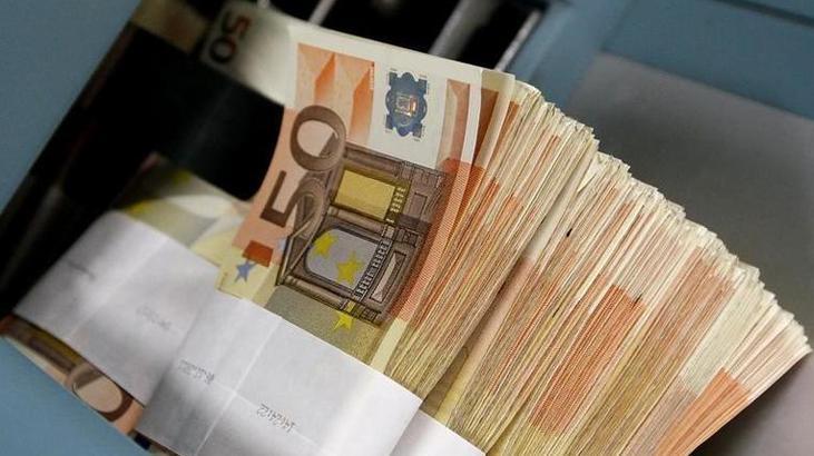 Almanya 3,6 milyar euro borçlandı