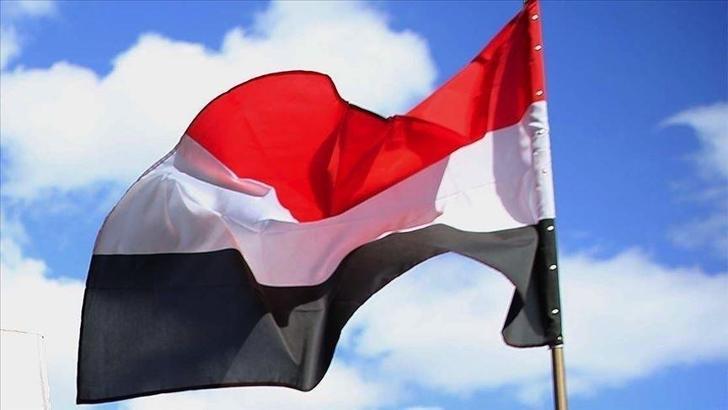Yemen'de finansal işlemler durduruldu