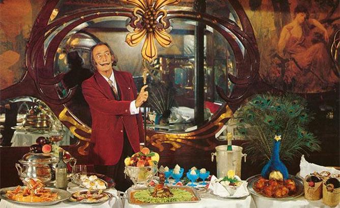 Salvador Dali’nin yemek kitabı 40 yıl sonra tekrar basılıyor