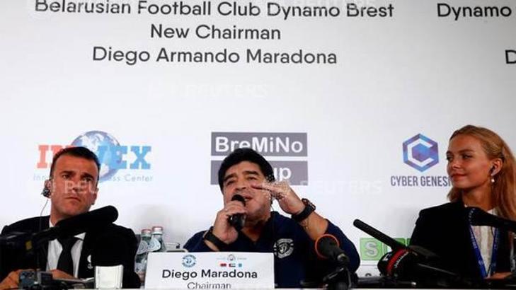 Diego Armando Maradona futbol dünyasındaki rolünü belirleyemedi