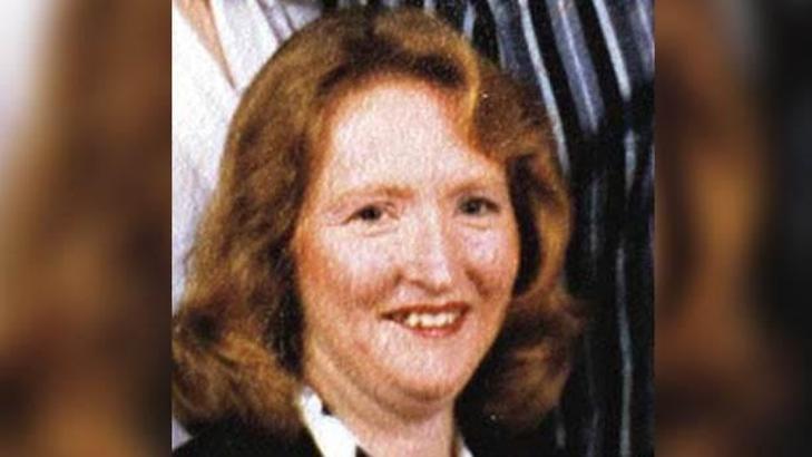 Katherine Knight: Kocasını kesip çocuklarına yediren katil