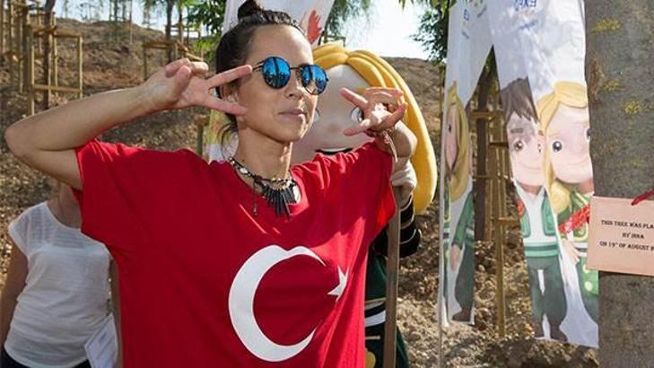 Rumen şarkıcı Inna'ya adeta bir Türk muamelesi yapmamızın 6 sebebi