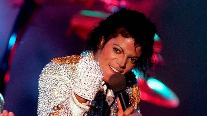 İnanmayanlar artıyor: Michael Jackson aramızda mı?