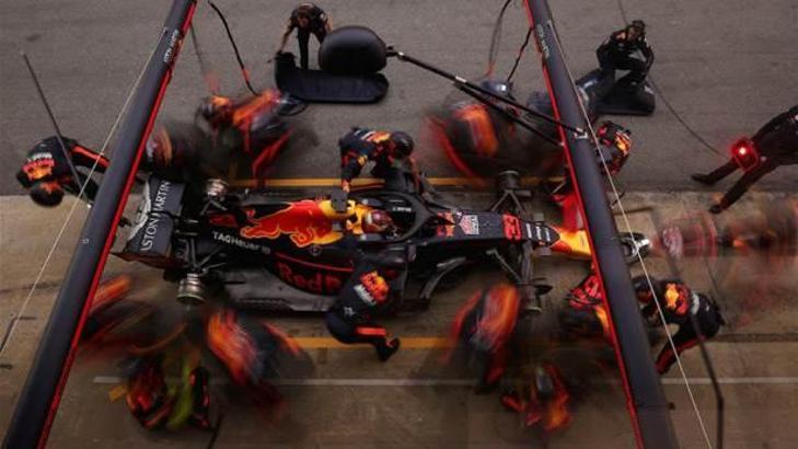 Max Verstappen'in pit-stop ekibi sanayi ustalarını tedirgin ediyor