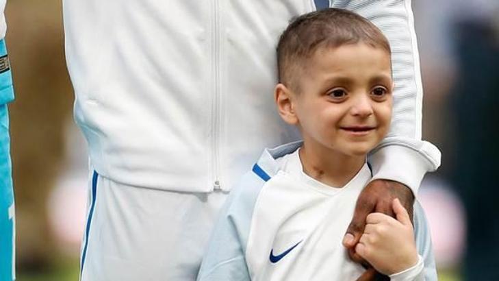 Bradley Lowery'nin adı Jermaine Defoe ve Sunderland'le sonsuza dek yaşayacak