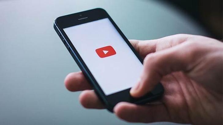 Youtuber'lar, gençleri yanlış mı yönlendiriyor?