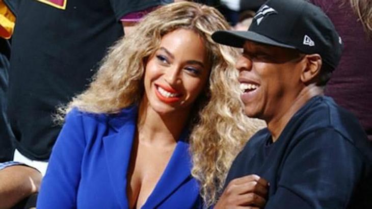 Dünyanın ilk milyarder rap müzisyeni Jay-Z, başarısını neye borçlu?