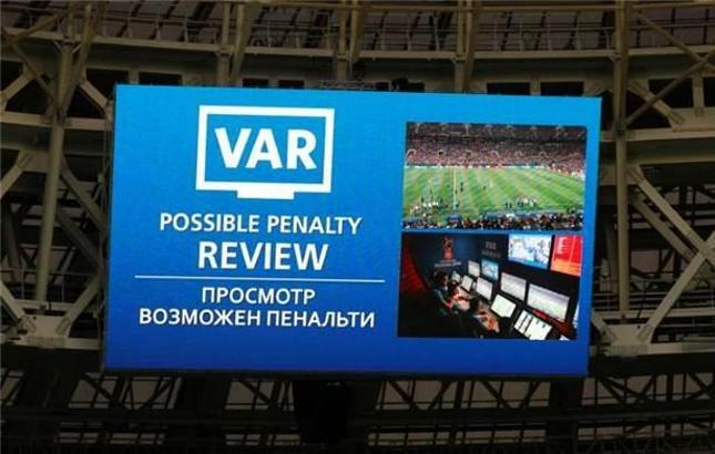 Futbol maçlarında reklam: VAR nedeniyle verilen aralar değerlenebilir