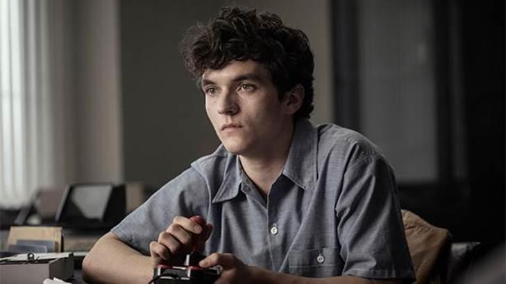 'Black Mirror: Bandersnatch' beklentileri karşıladı mı?