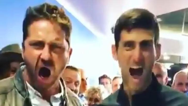 Djokovic, şampiyonluklarını Gerard Butler'la kutlamaya alıştı