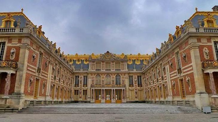 Kral 14. Louis döneminde Versay Sarayı'nın sırları