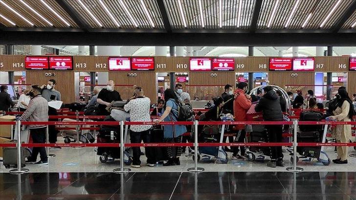 Hava yolunu kullanan yolcu sayısı 107 milyonu geçti