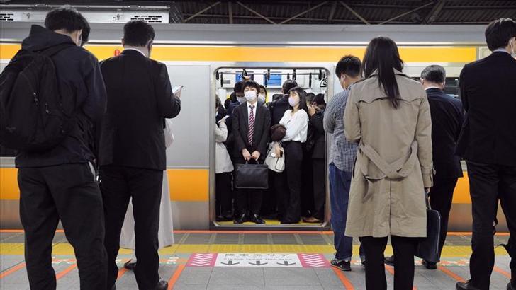 Japonya'da uzun dönem işsizlik artıyor