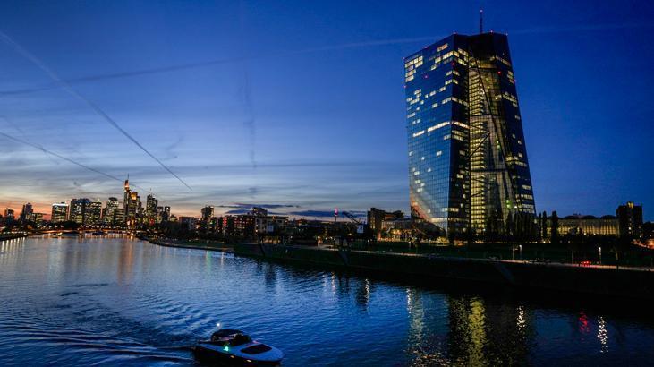 'ECB'nin faizi düşünmesi gerekmiyor'