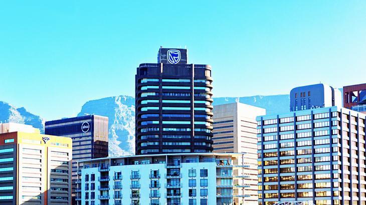 Standard Bank'tan petrol ve kömür kararı