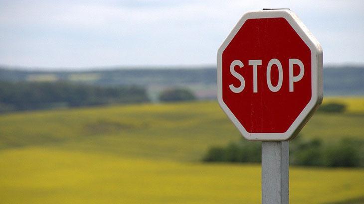 Rüyada Tabela Görmek Ne Demek? Bir Yere Tabela Astığını Ya Da Tabelanın Düştüğünü Görmek