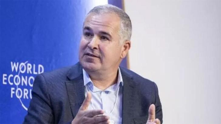 Cenk Alper Davos’ta dijital dönüşüm mesajı