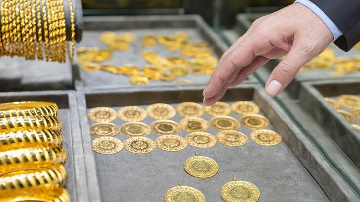 Altın yatırımcıları Fed'in faiz kararını bekliyor