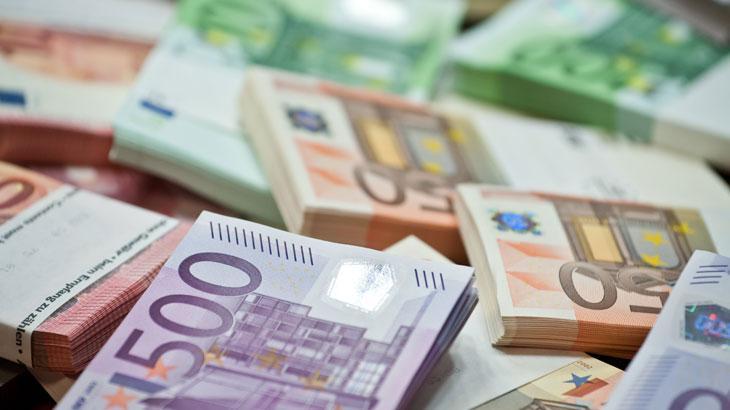 Commerzbank'tan euro tahmini