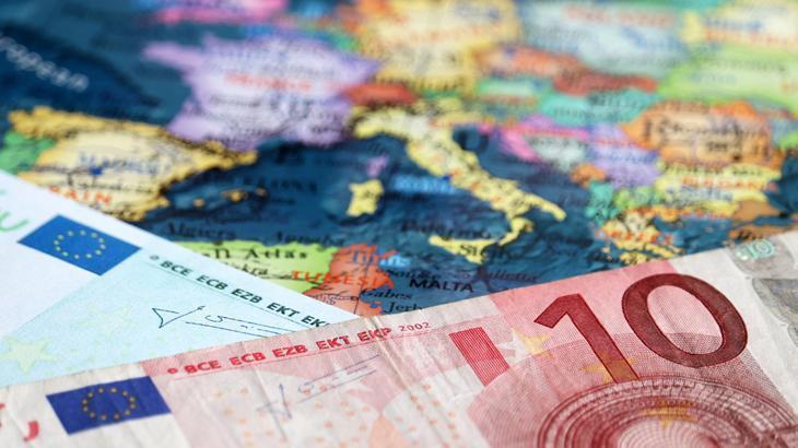 Euro Bölgesi'nde enflasyon revize edildi
