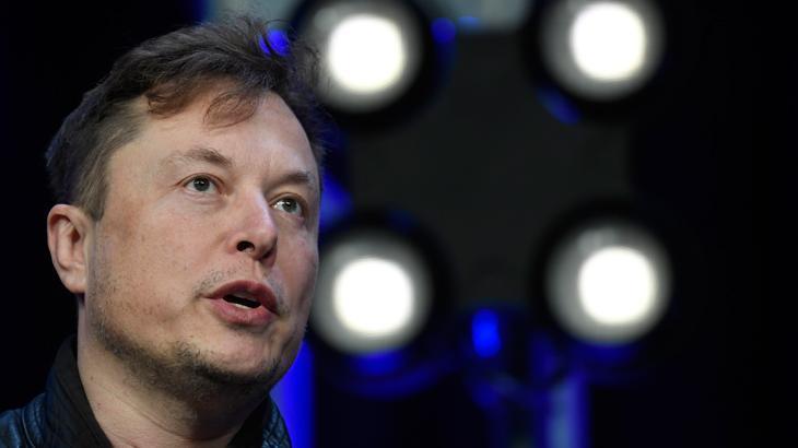 Musk'ın Twitter'ı satın alma işlemi tamamlandı